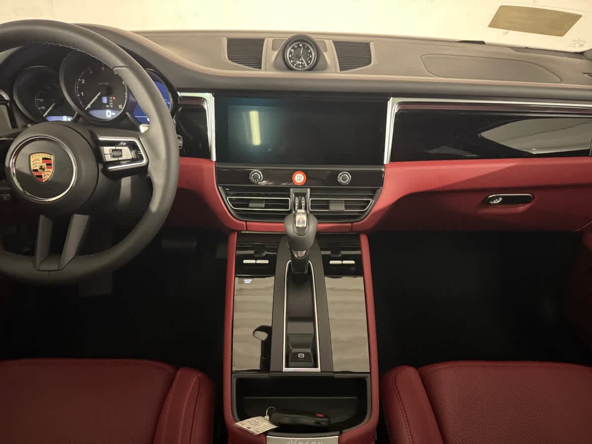 new 2025 Porsche Macan car