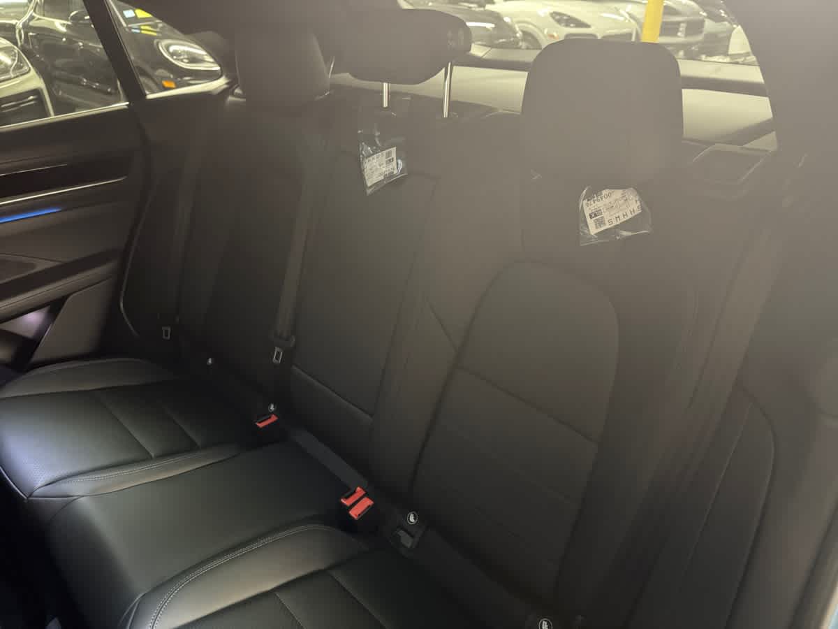 new 2025 Porsche Macan car