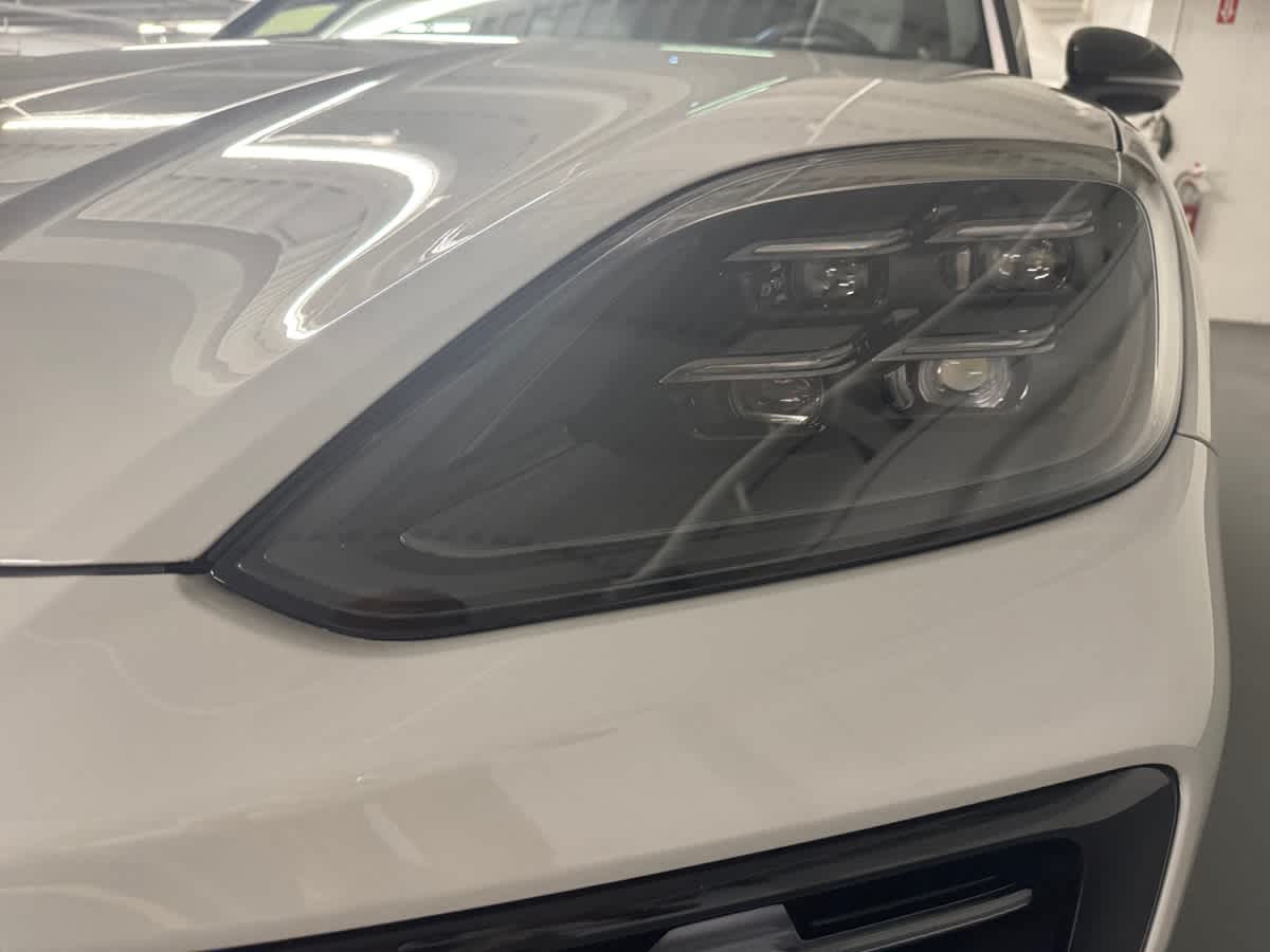 new 2025 Porsche Cayenne car