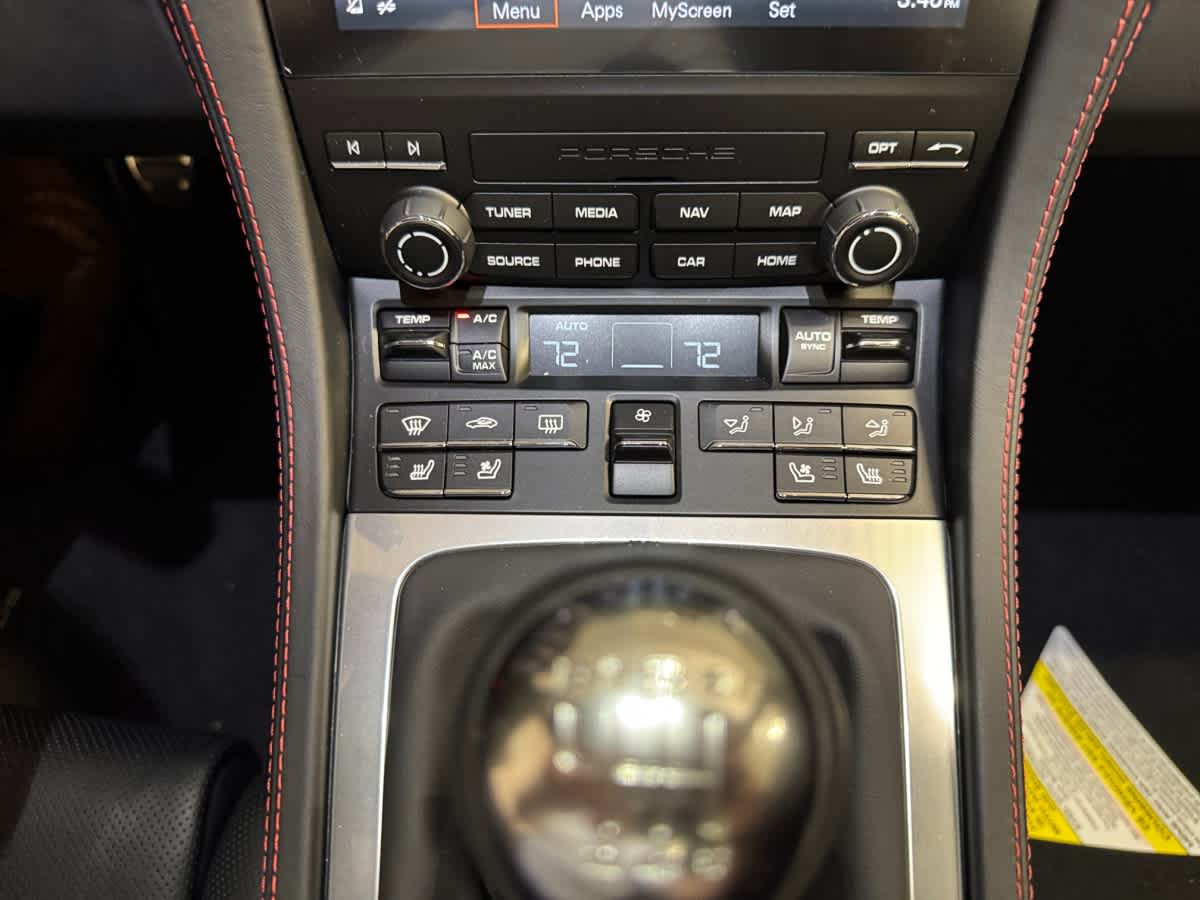 new 2025 Porsche 718 Cayman car