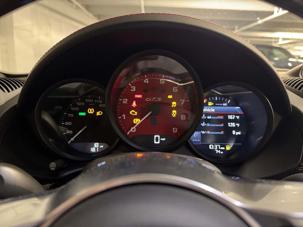 new 2025 Porsche 718 Cayman car