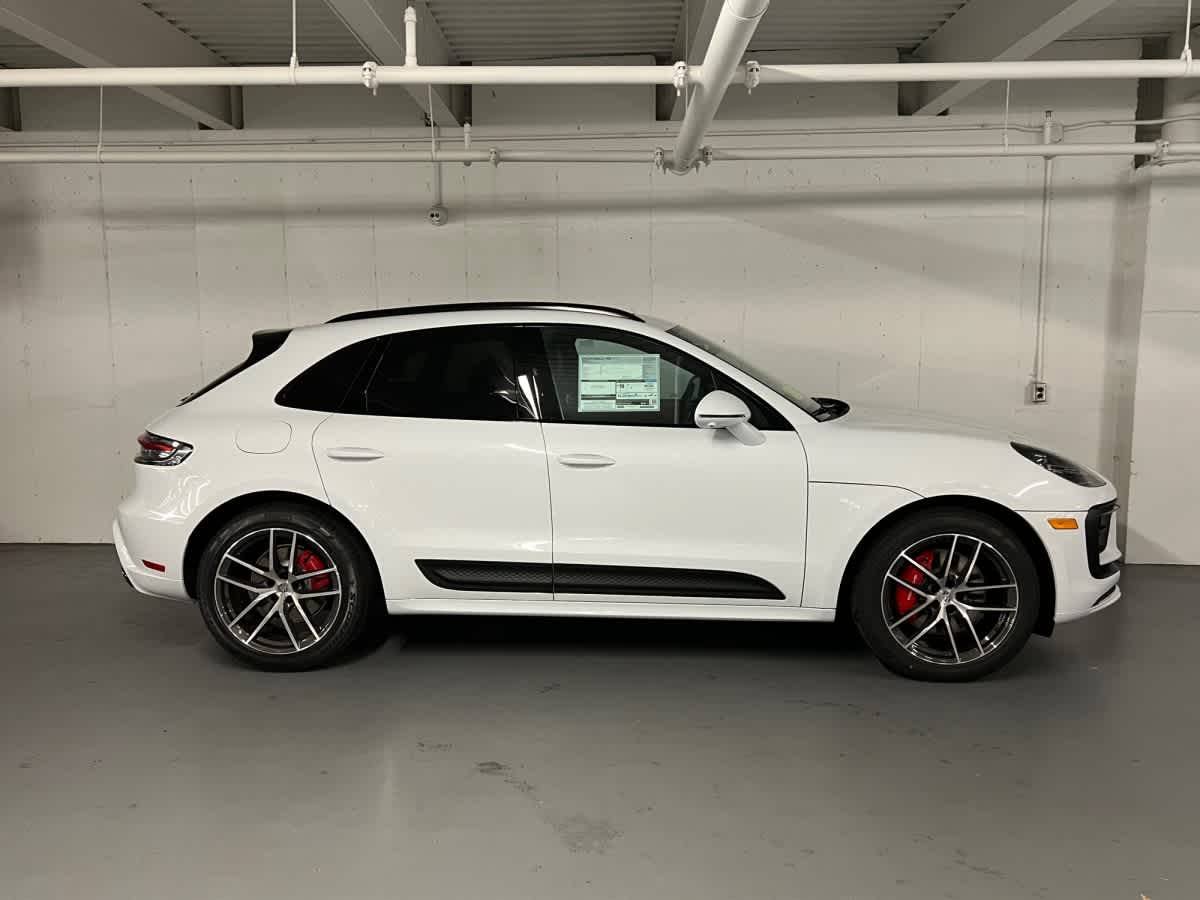 new 2026 Porsche Macan car