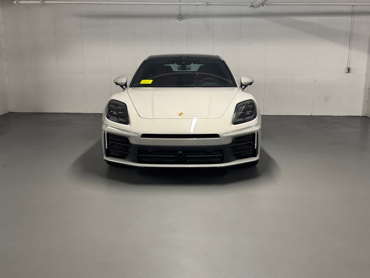 new 2025 Porsche Panamera car
