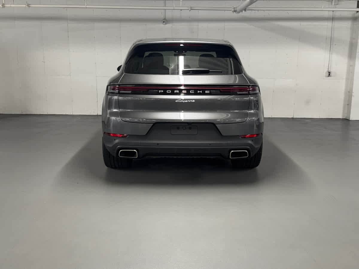 new 2025 Porsche Cayenne car