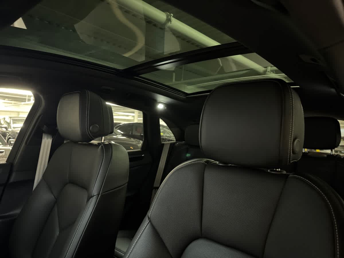 new 2025 Porsche Macan car
