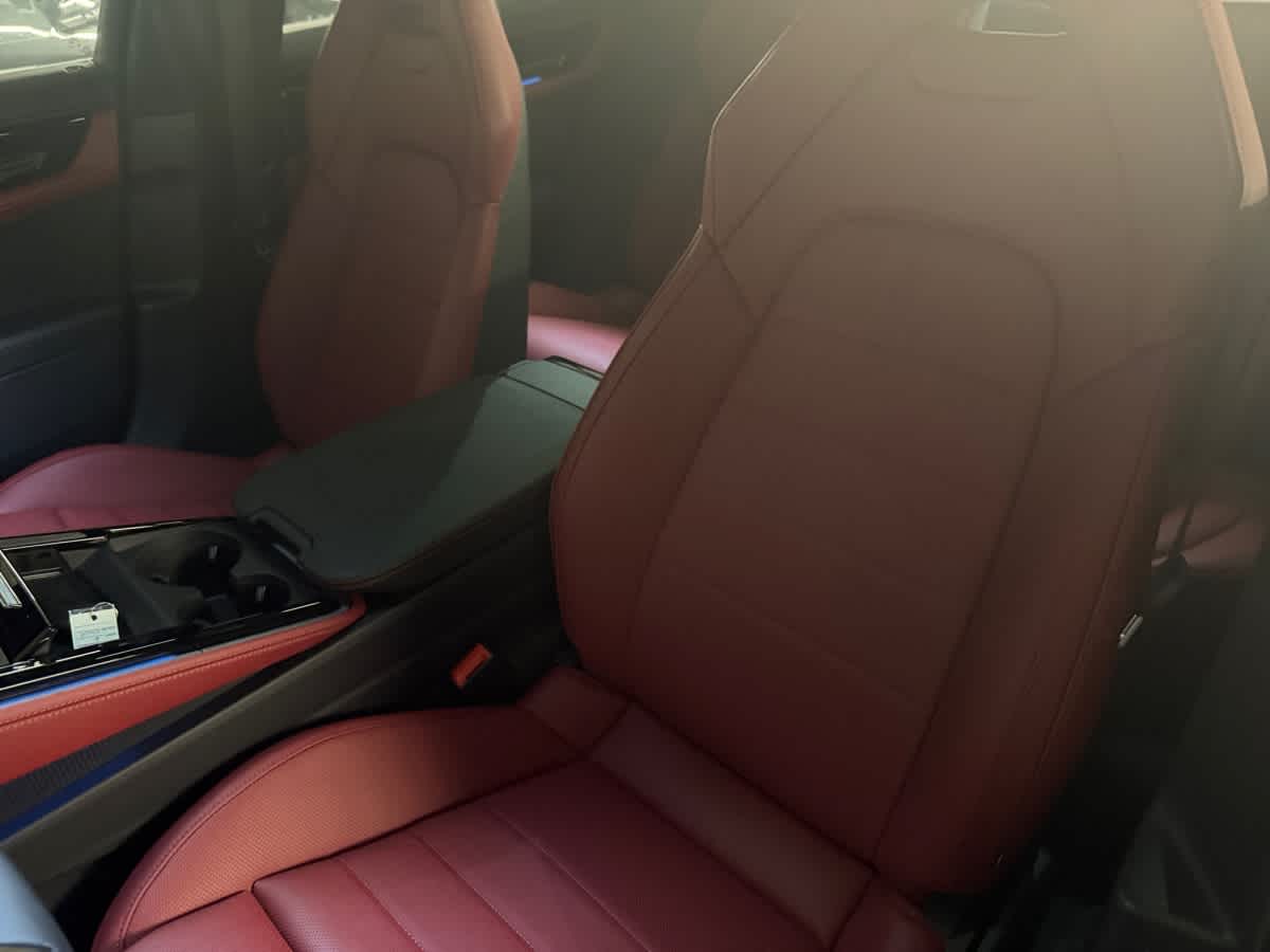 new 2025 Porsche Panamera car