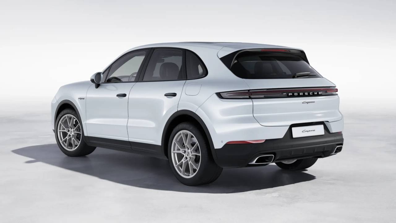 new 2026 Porsche Cayenne E-Hybrid car