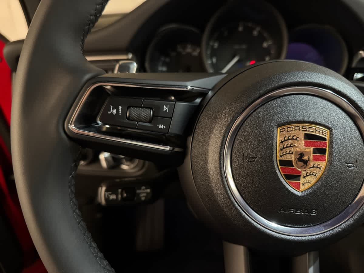 new 2025 Porsche Macan car