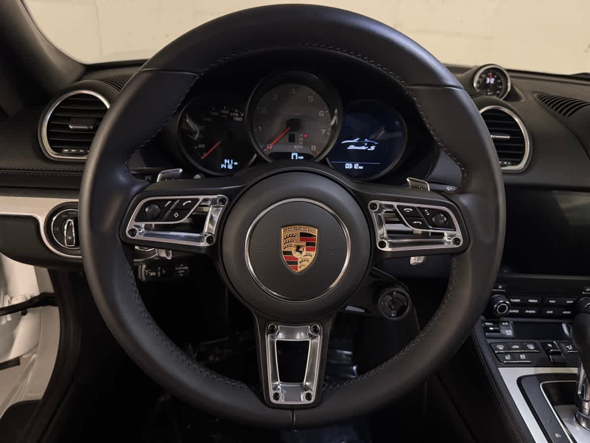 new 2024 Porsche 718 Boxster car