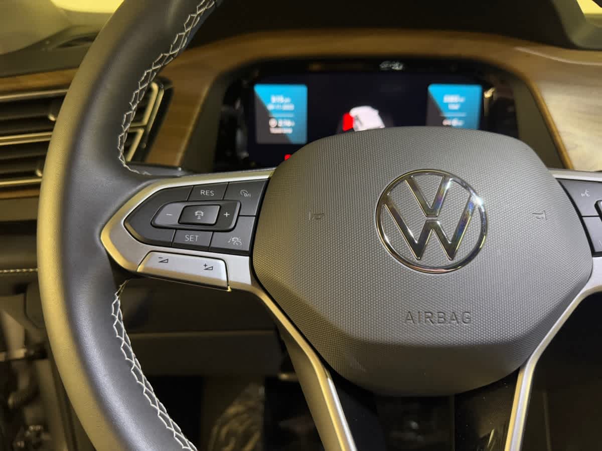 used 2024 Volkswagen Atlas car, priced at $35,497