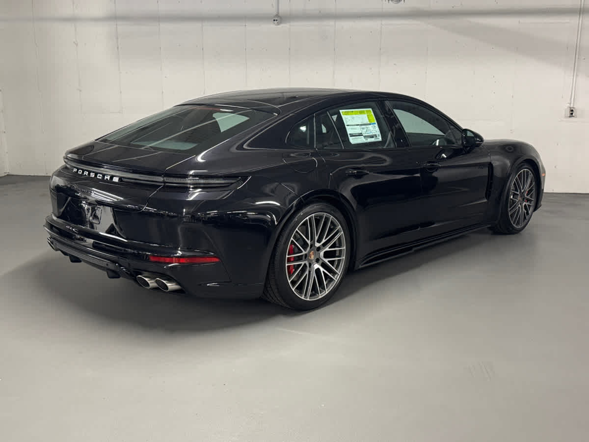 new 2025 Porsche Panamera car