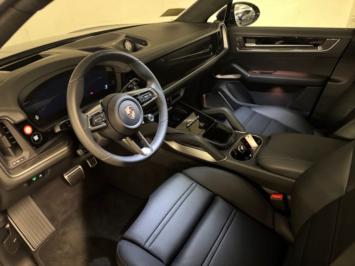 new 2025 Porsche Cayenne car