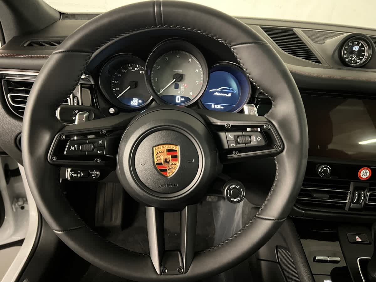 new 2026 Porsche Macan car