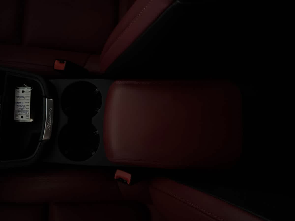 new 2025 Porsche Macan car