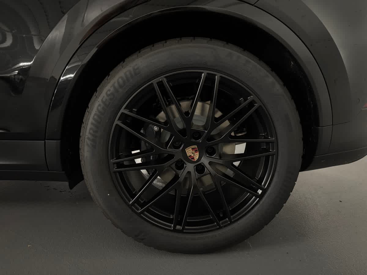 new 2026 Porsche Cayenne car