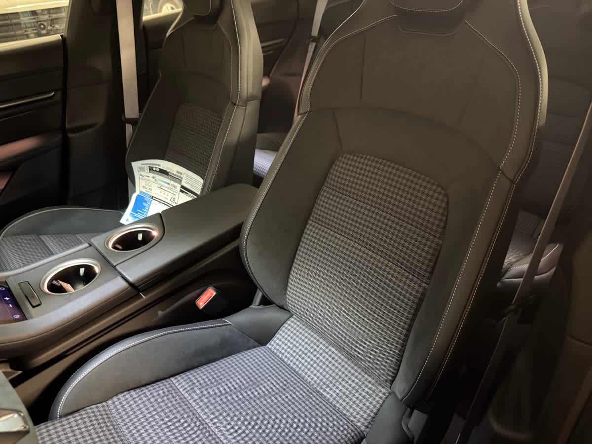 new 2025 Porsche Taycan car