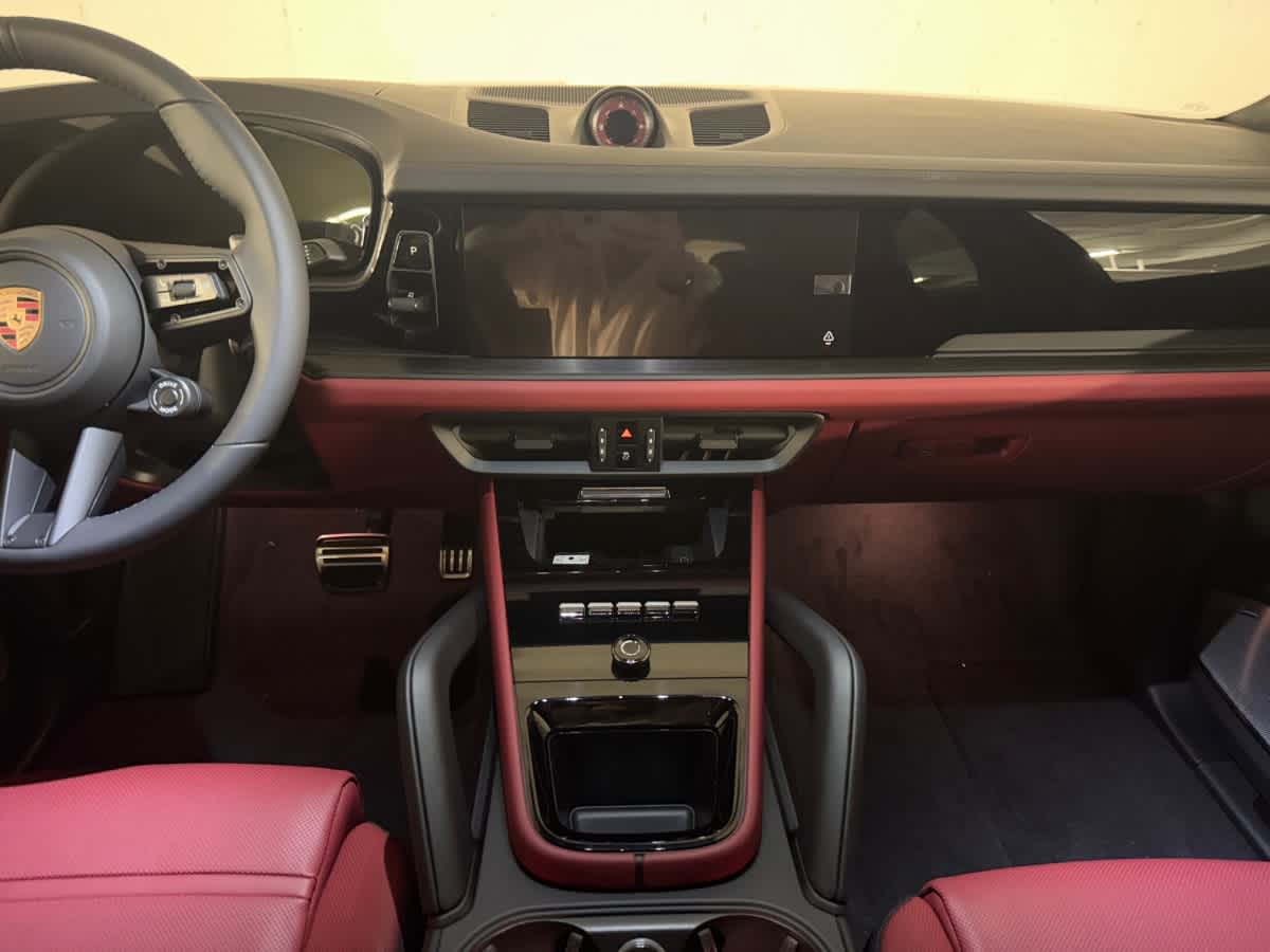 new 2026 Porsche Cayenne car