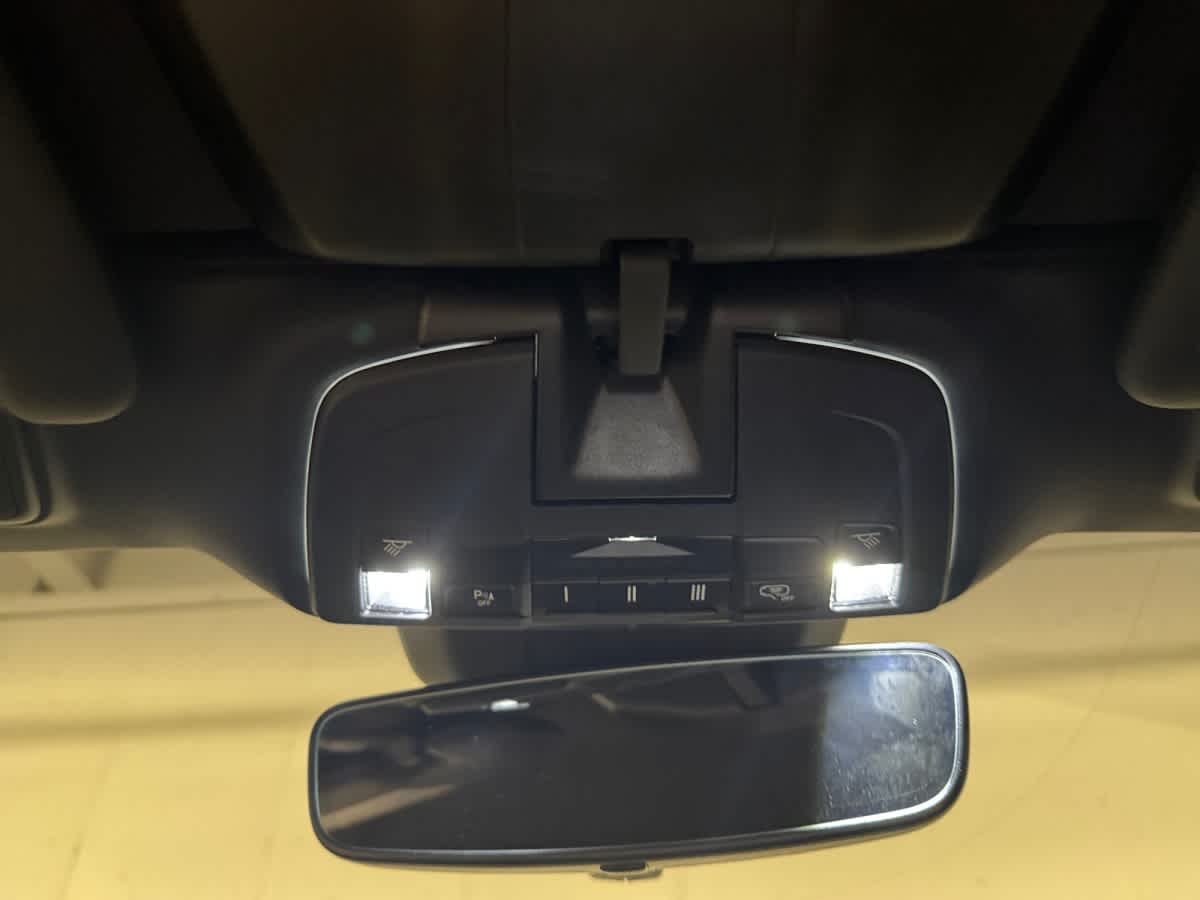 new 2025 Porsche 718 Boxster car