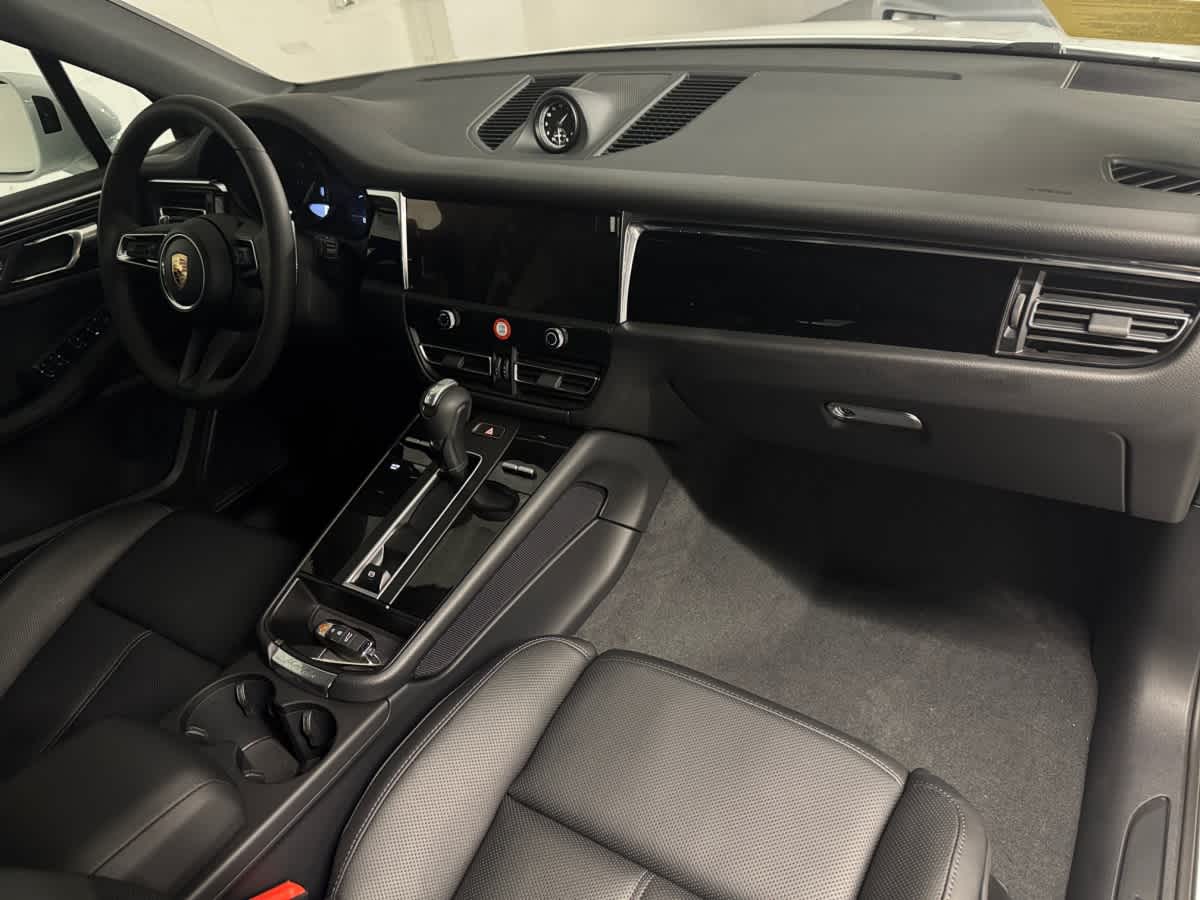 new 2026 Porsche Macan car