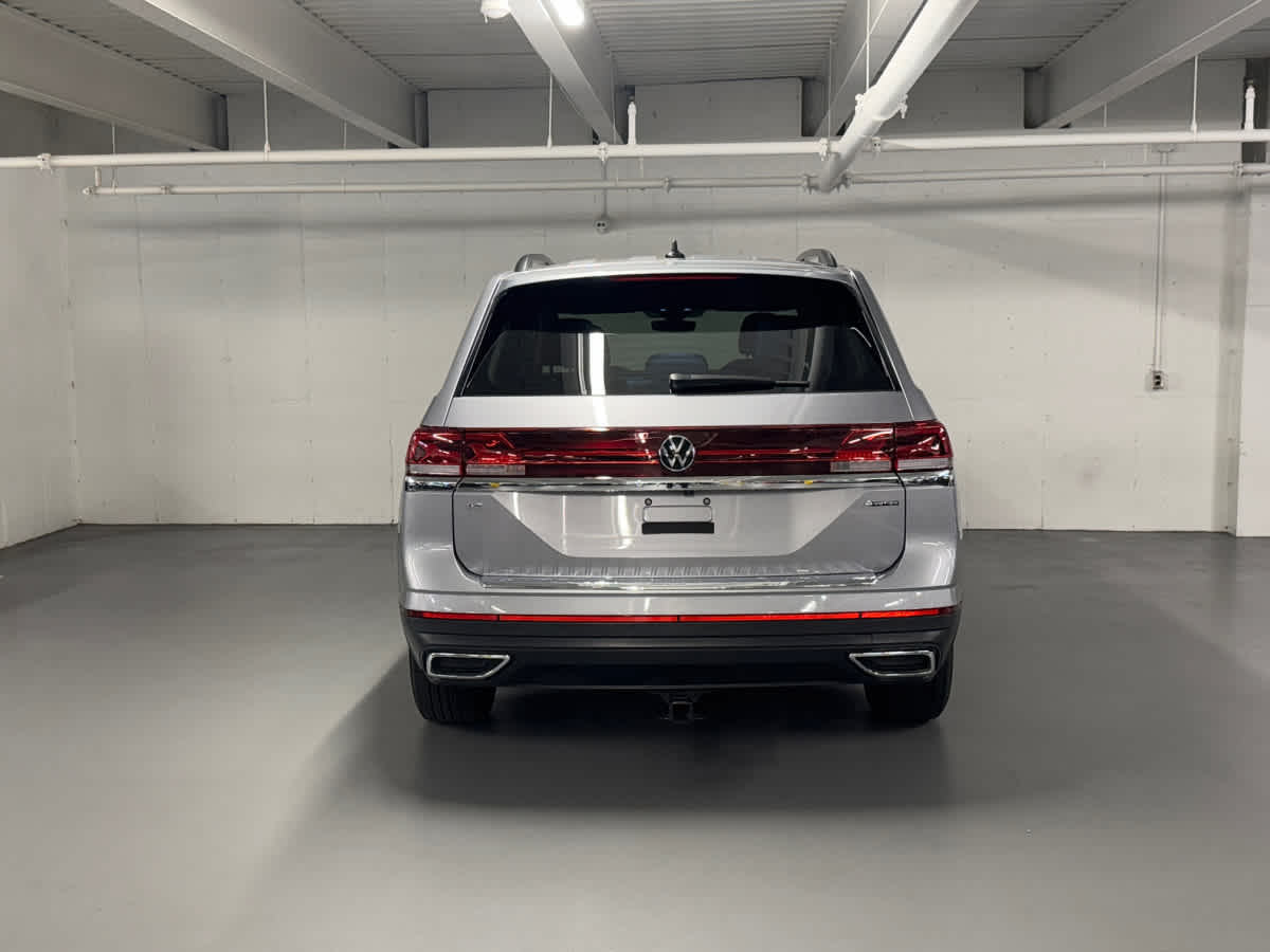 used 2024 Volkswagen Atlas car, priced at $35,497
