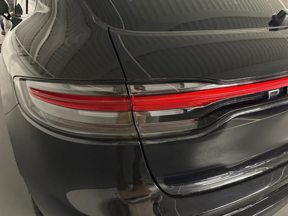 new 2025 Porsche Macan car