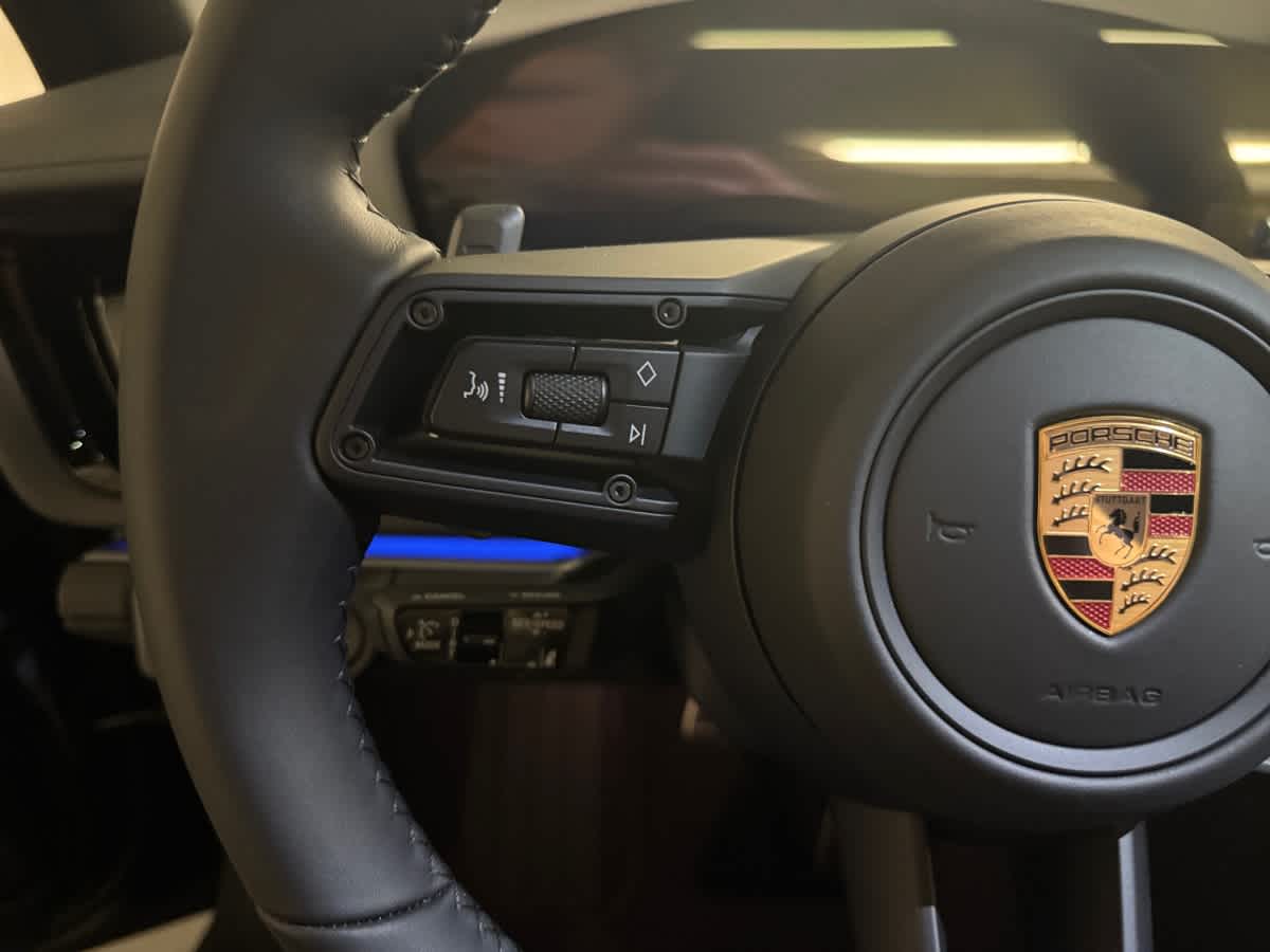 new 2025 Porsche Panamera car