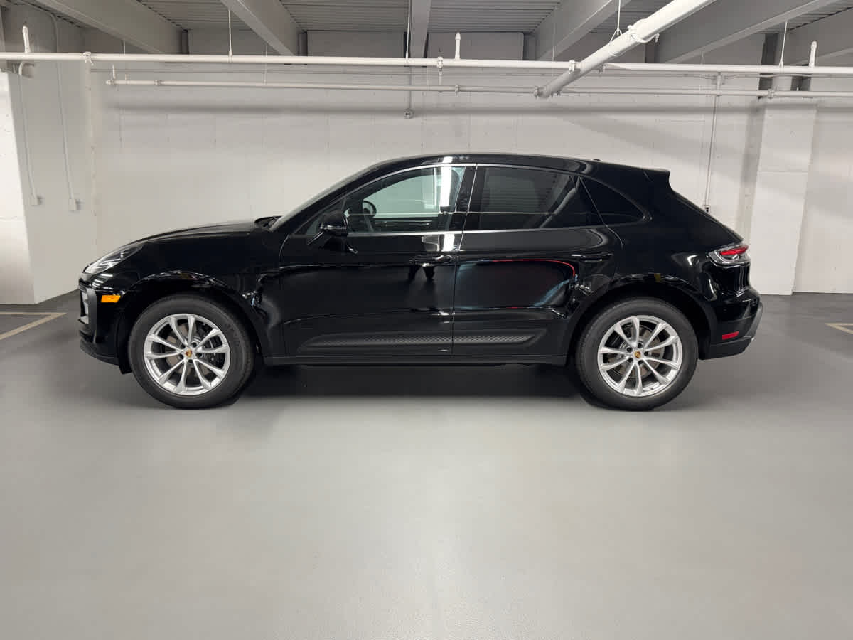 new 2025 Porsche Macan car