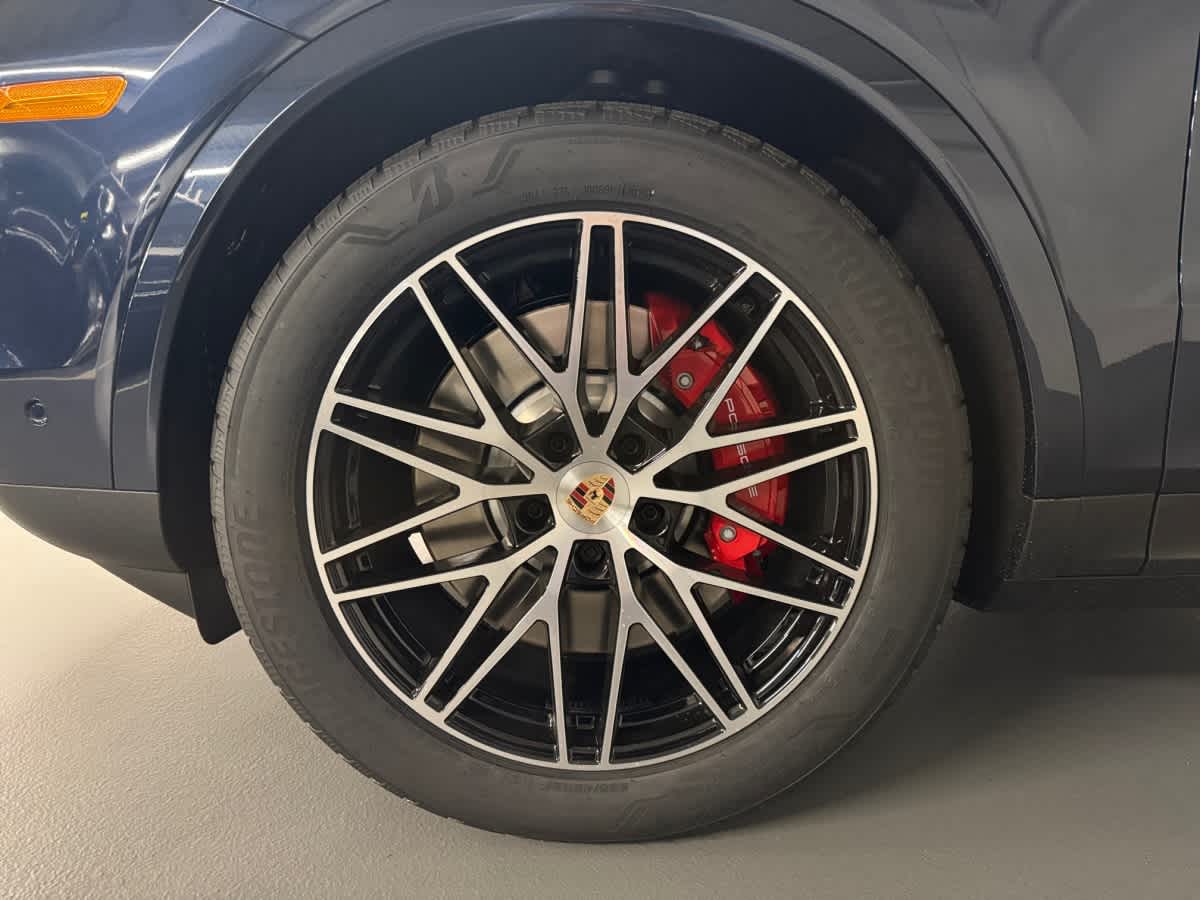new 2026 Porsche Cayenne car