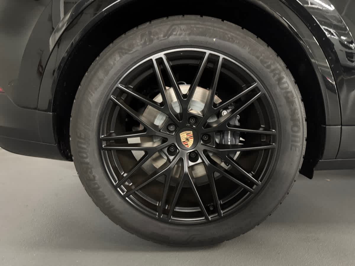 new 2026 Porsche Cayenne car