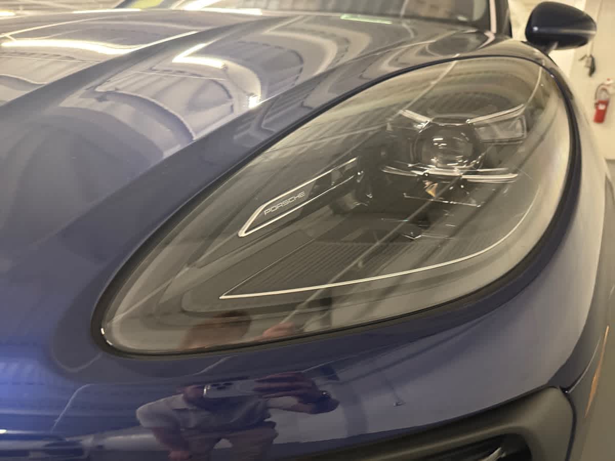 new 2025 Porsche Macan car