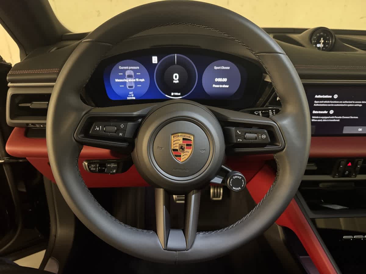 new 2025 Porsche Macan car