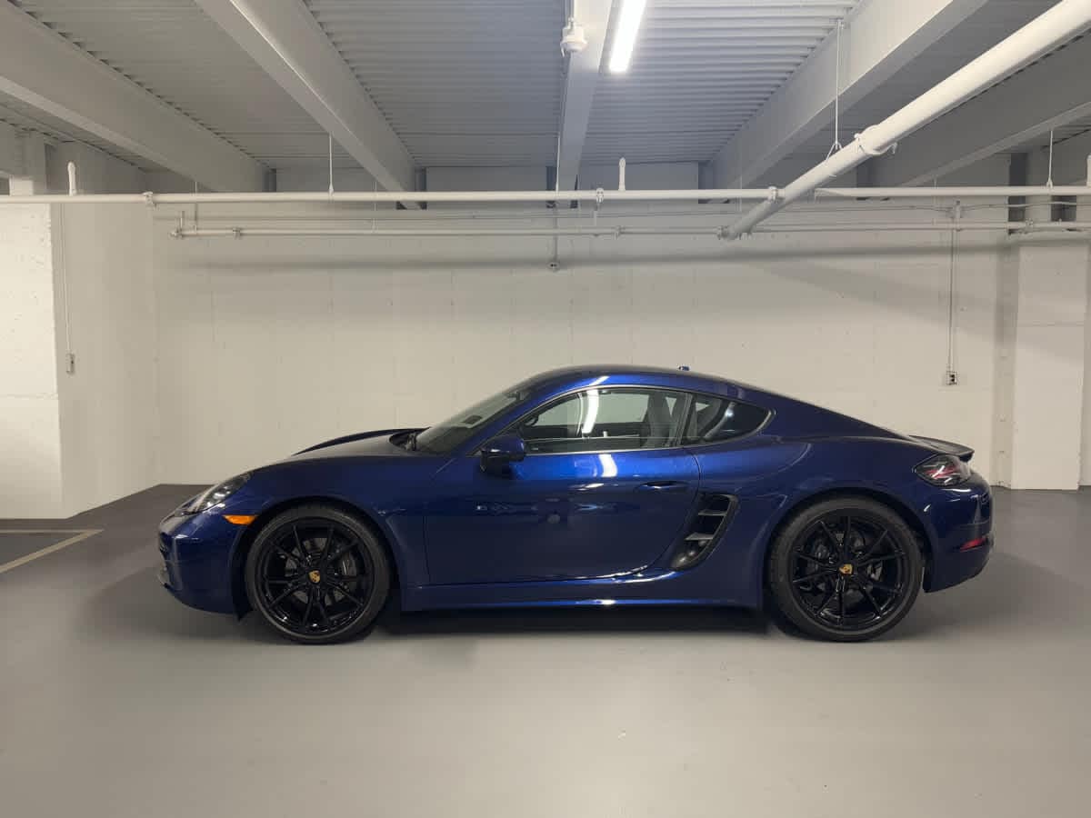 new 2025 Porsche 718 Cayman car