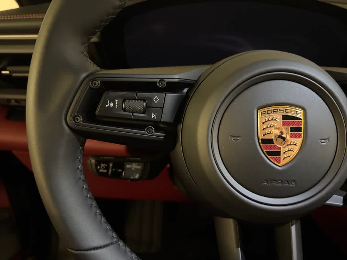 new 2025 Porsche Macan car