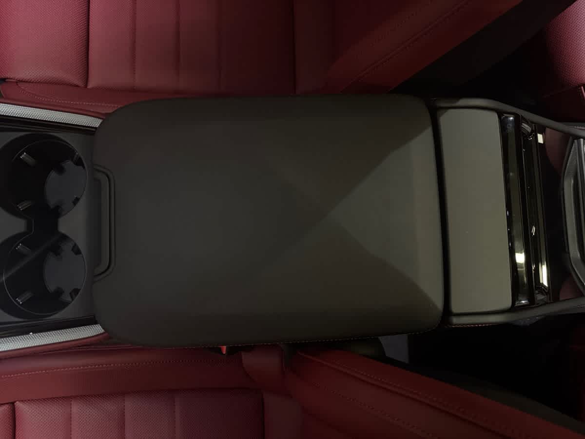 new 2025 Porsche Panamera car