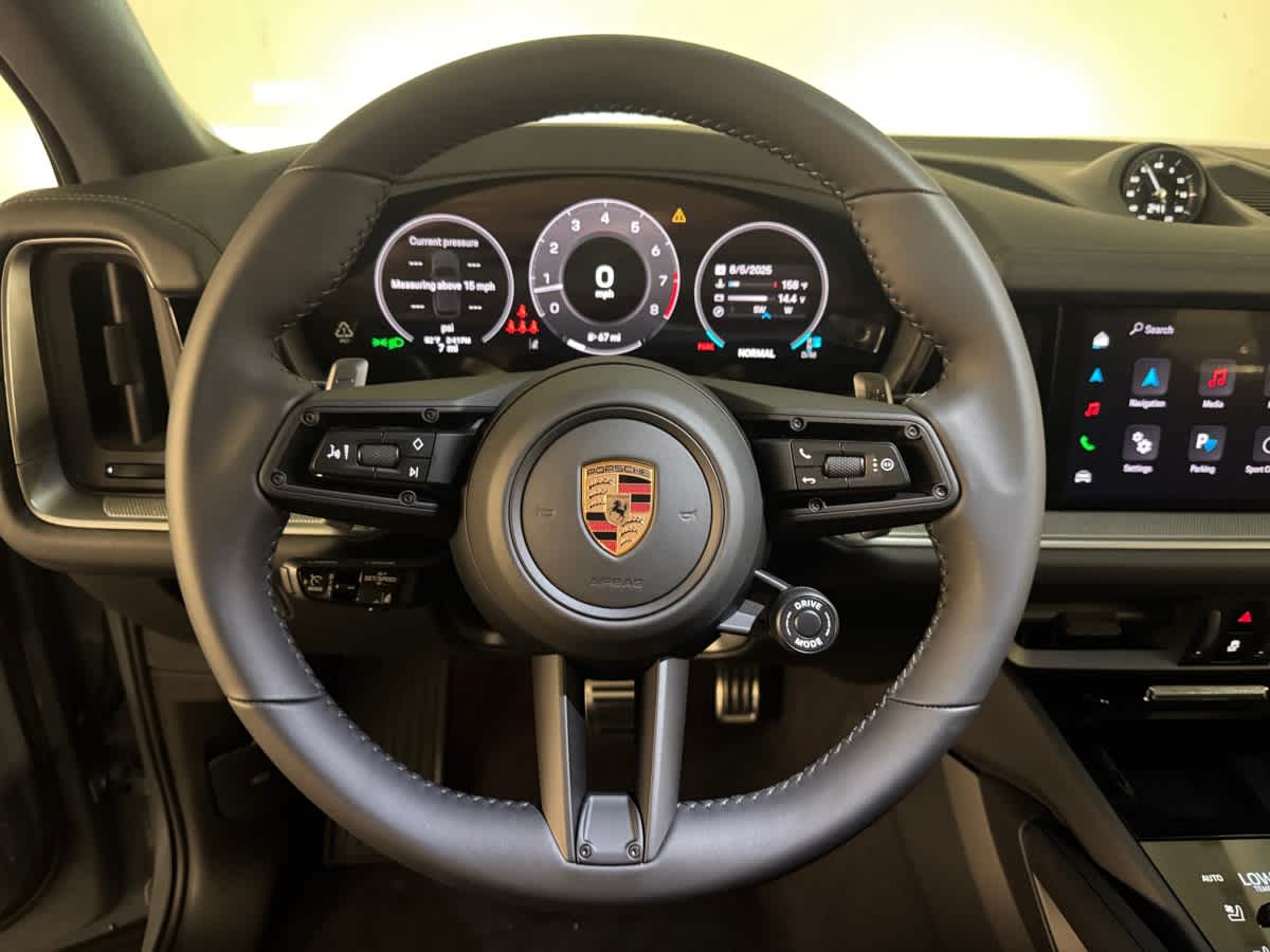 new 2025 Porsche Cayenne car