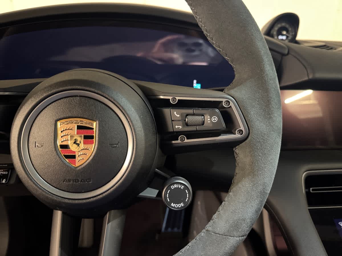 new 2025 Porsche Taycan car