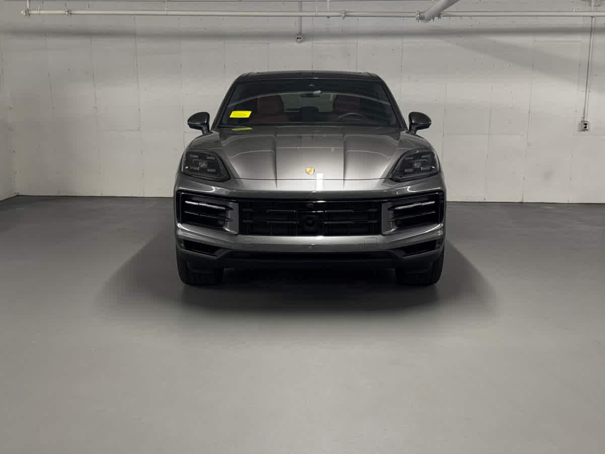 new 2025 Porsche Cayenne car