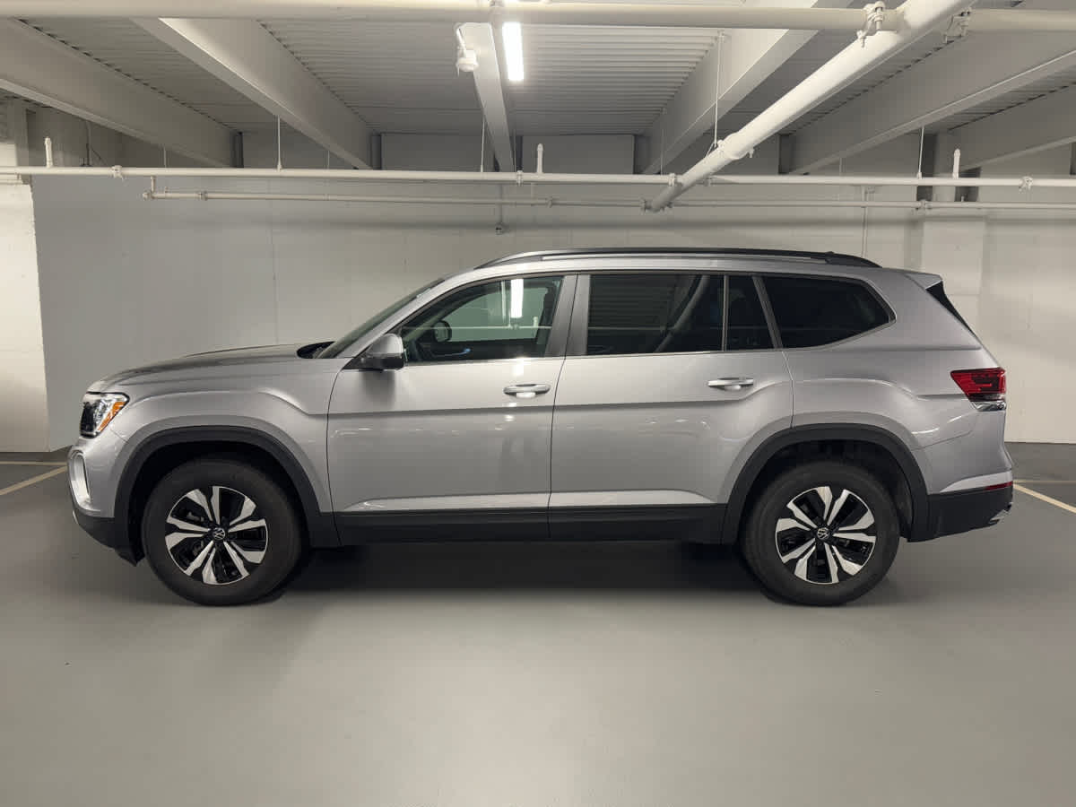 used 2024 Volkswagen Atlas car, priced at $35,497