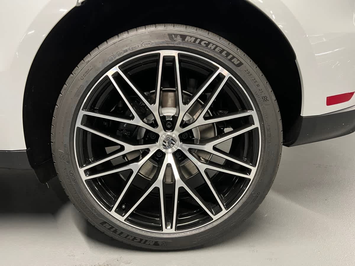 new 2026 Porsche Macan car