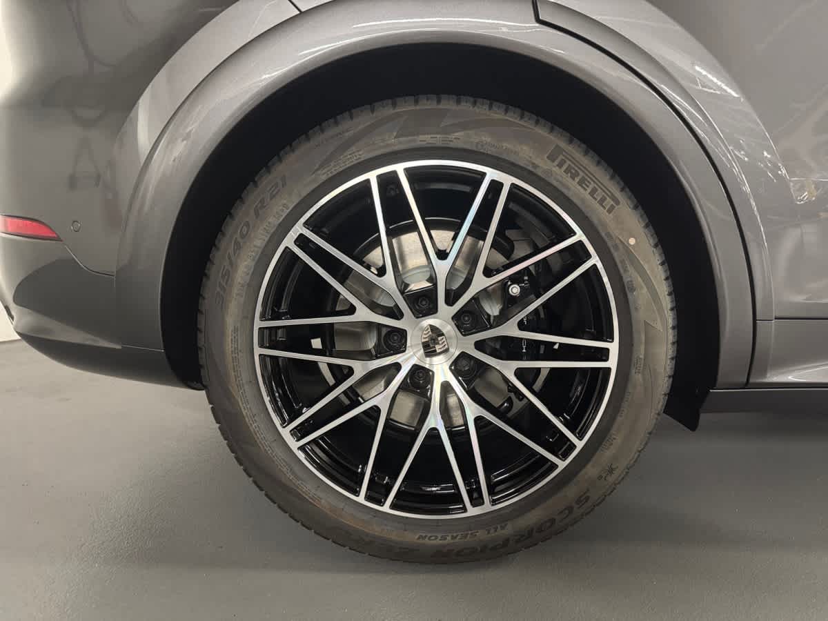 new 2026 Porsche Cayenne car