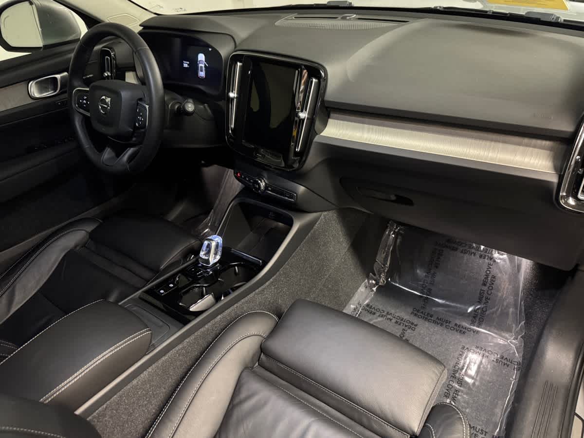 used 2023 Volvo XC40 car, priced at $33,997