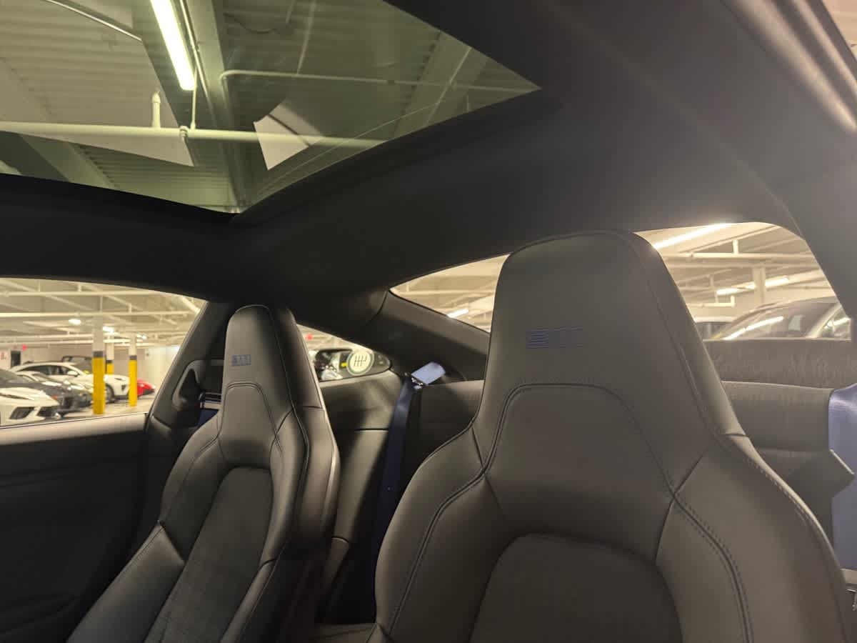 new 2025 Porsche 911 car