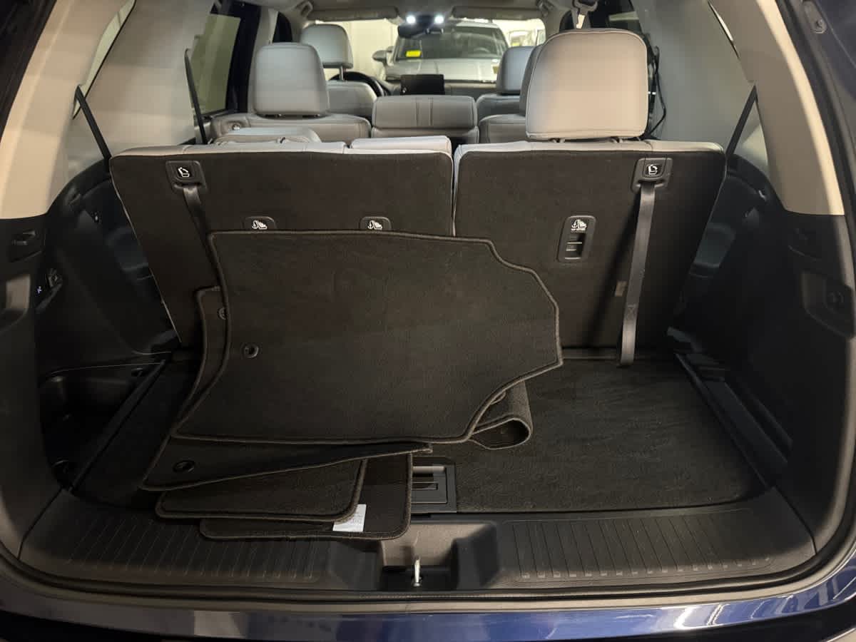 used 2023 Honda Pilot car, priced at $37,997