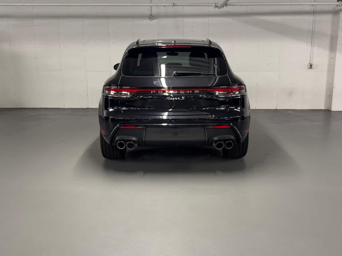 new 2025 Porsche Macan car