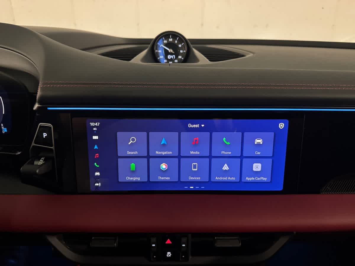 new 2025 Porsche Macan car
