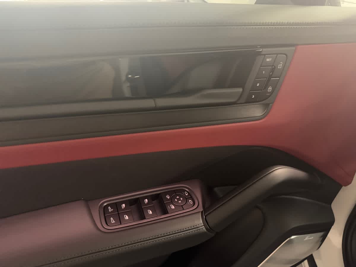 new 2026 Porsche Cayenne car