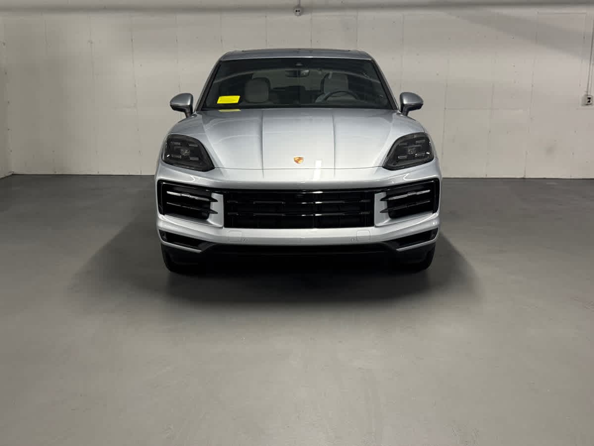 new 2025 Porsche Cayenne car