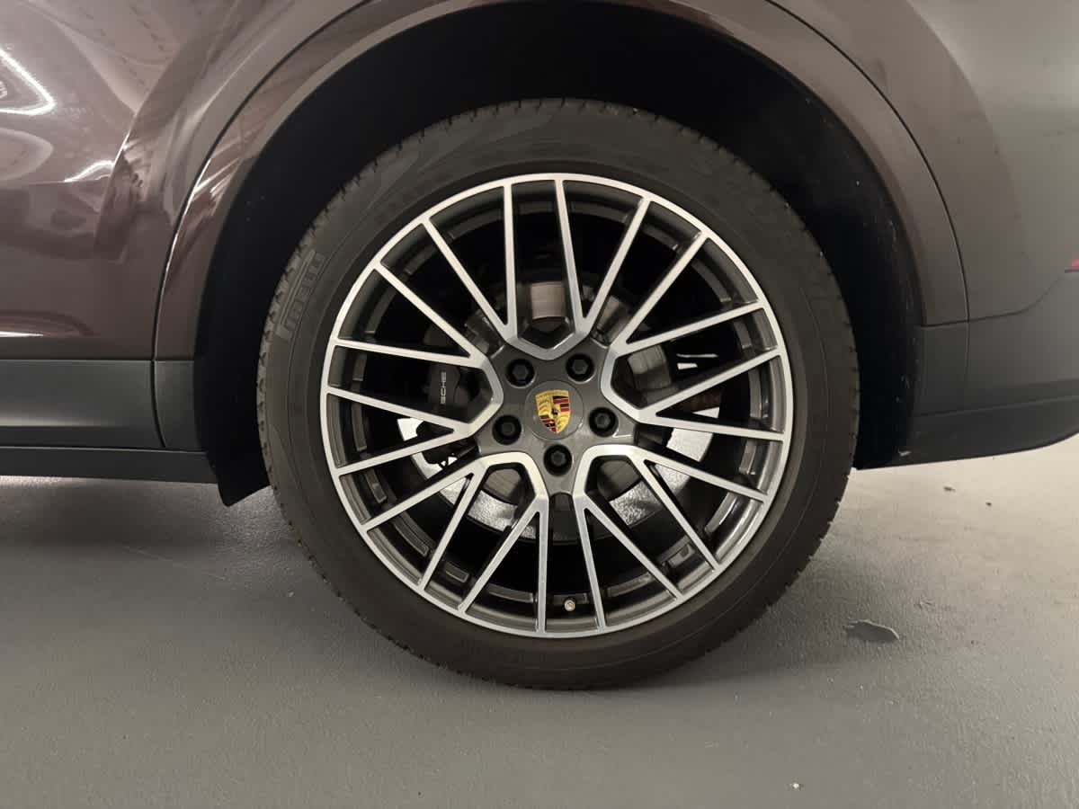used 2020 Porsche Cayenne car, priced at $44,998