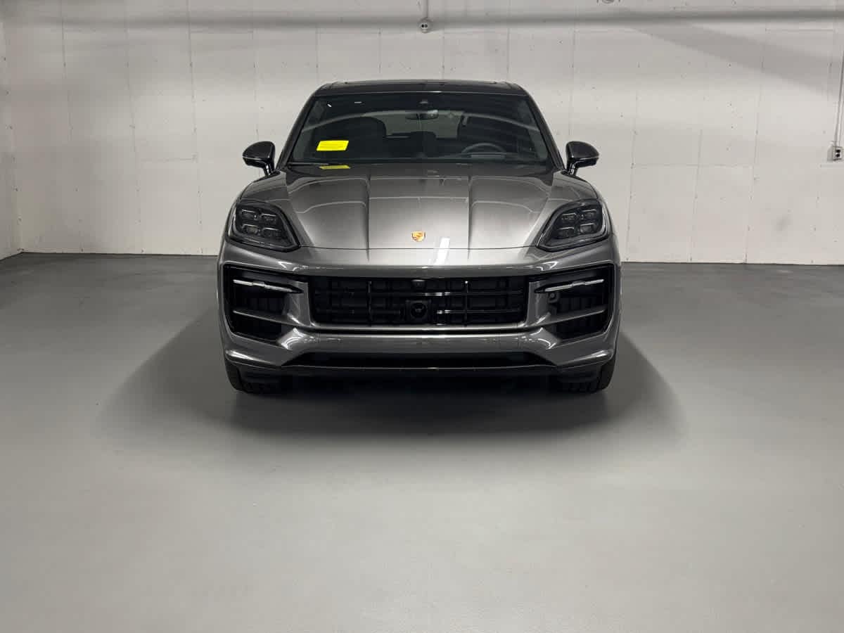 new 2025 Porsche Cayenne car