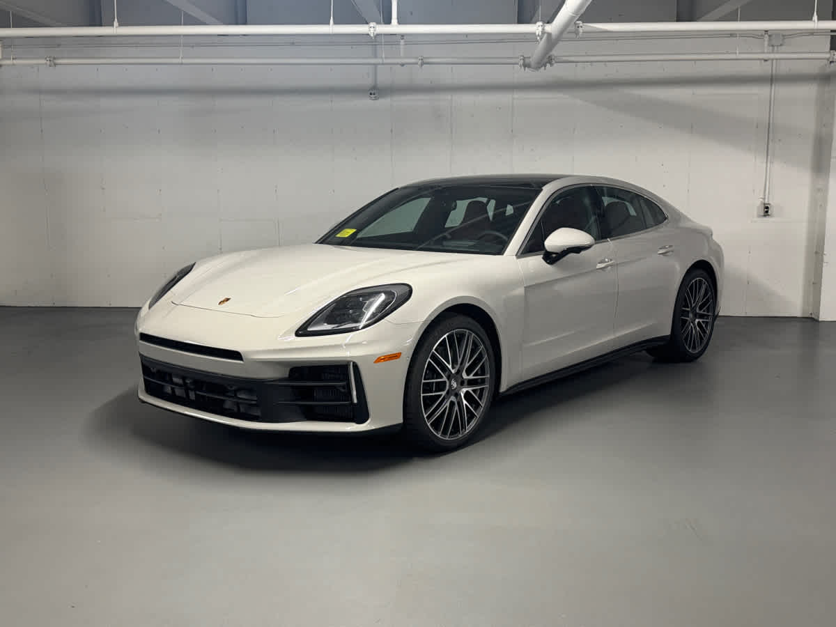 new 2025 Porsche Panamera car
